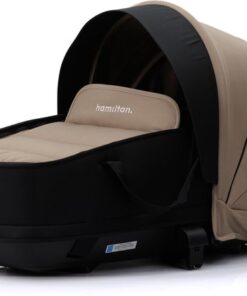 Hamilton by Yoop Premium Bassinet – Draagbare wieg voor baby – Eenvoudig monteerbare reiswieg voor de kinderwagen – Ruim en comfortabel reisbed met optimale luchtcirculatie – Uittrekbare zonnekap – Met buggy adapters – Kaki